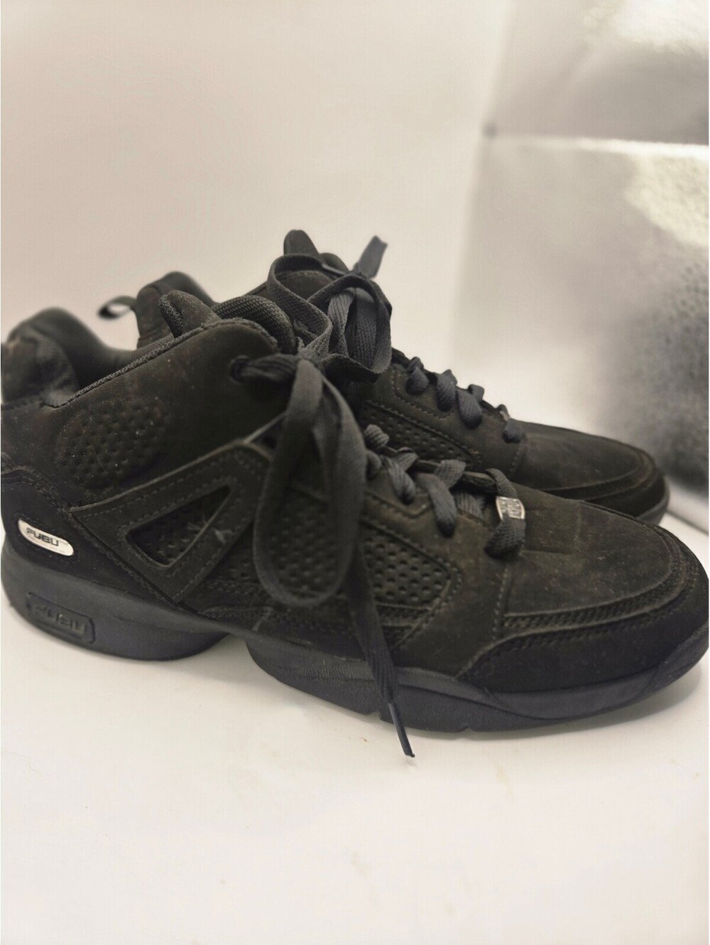 Men's FUBU Black High-Top Sneakers, Size US 9